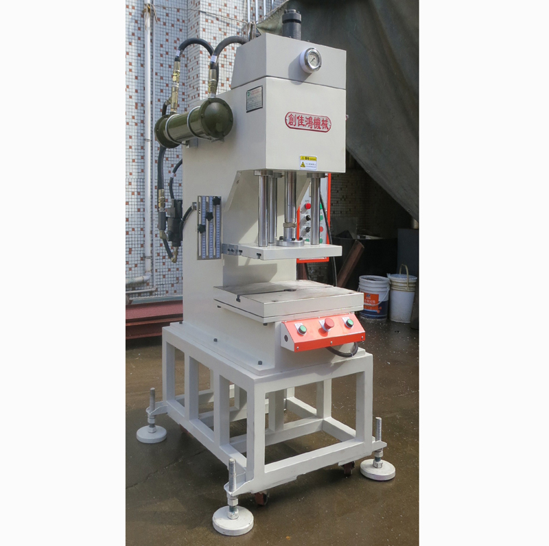 C�;����͉�����